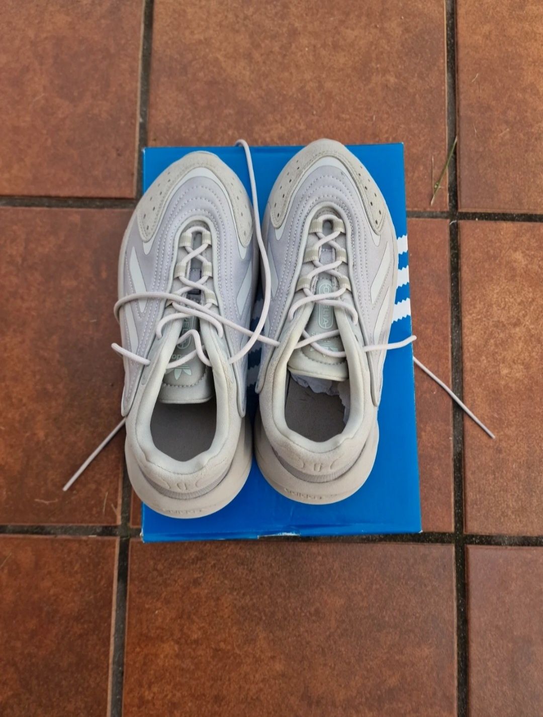 Buty adidas ozelia szare unisex 37,5