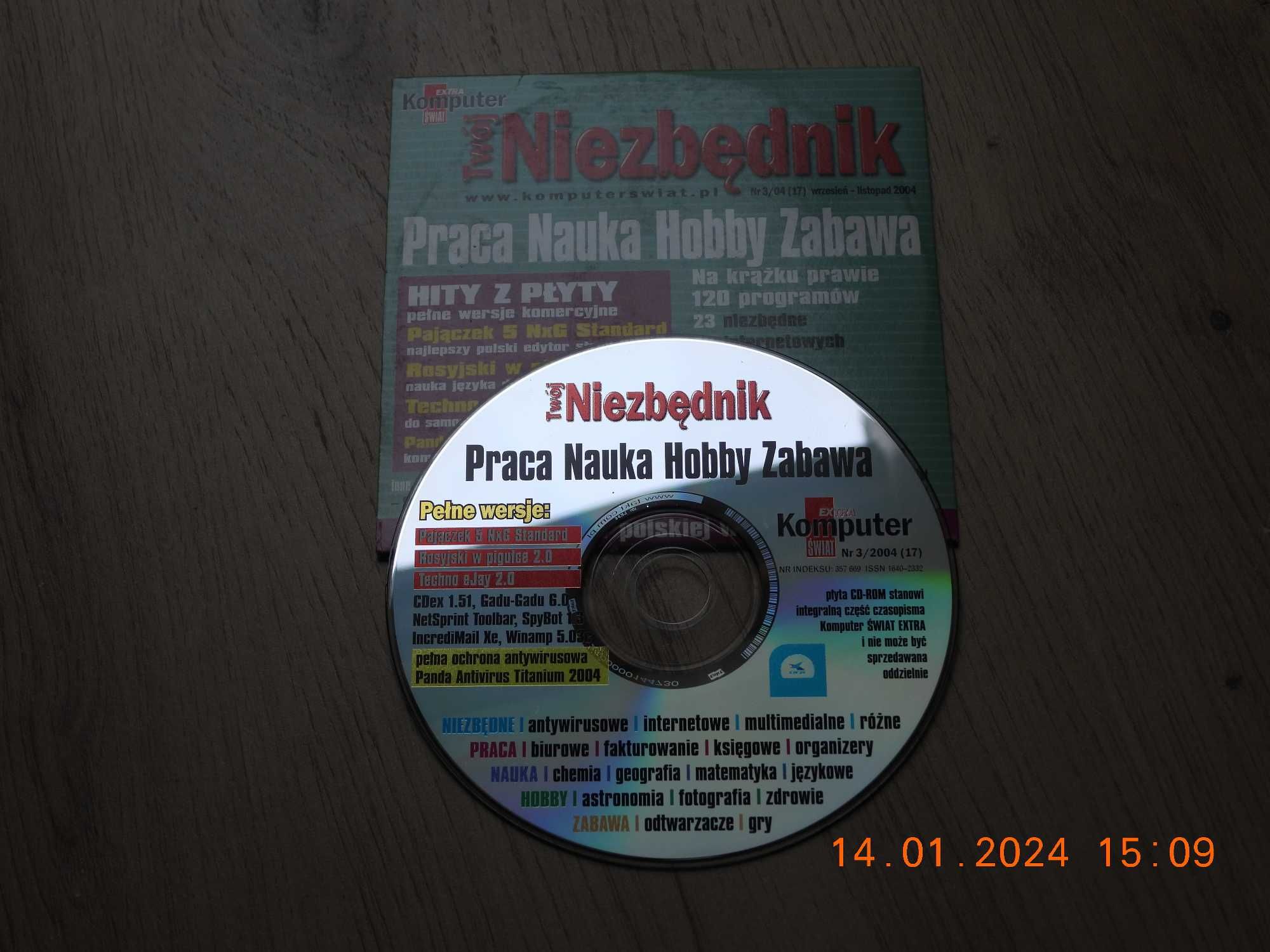 Komputer Świat -Twój Niezbędnik nr 3/2004   CD