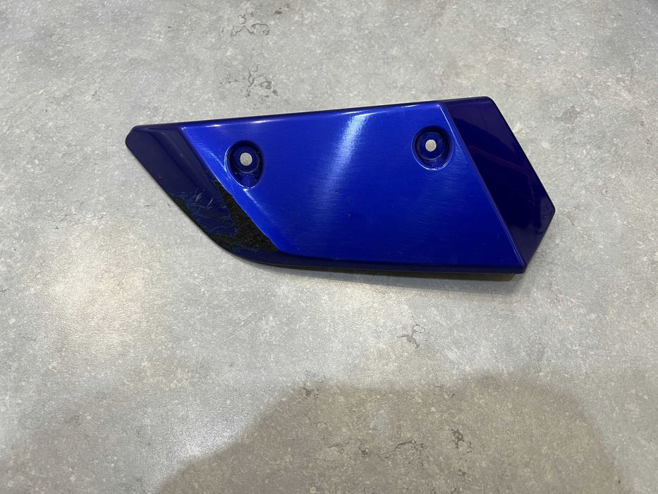 Handbar Prawy Osłona  Owiewka YAMAHA MT07 MT 07 TRACER