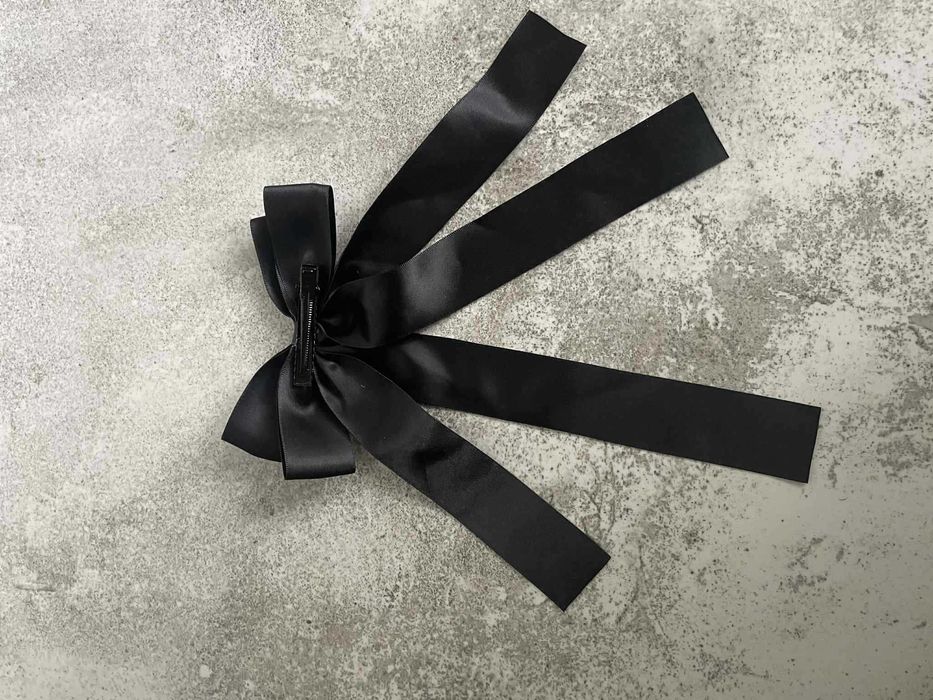 Czarna spinka kokarda do włosów czerń