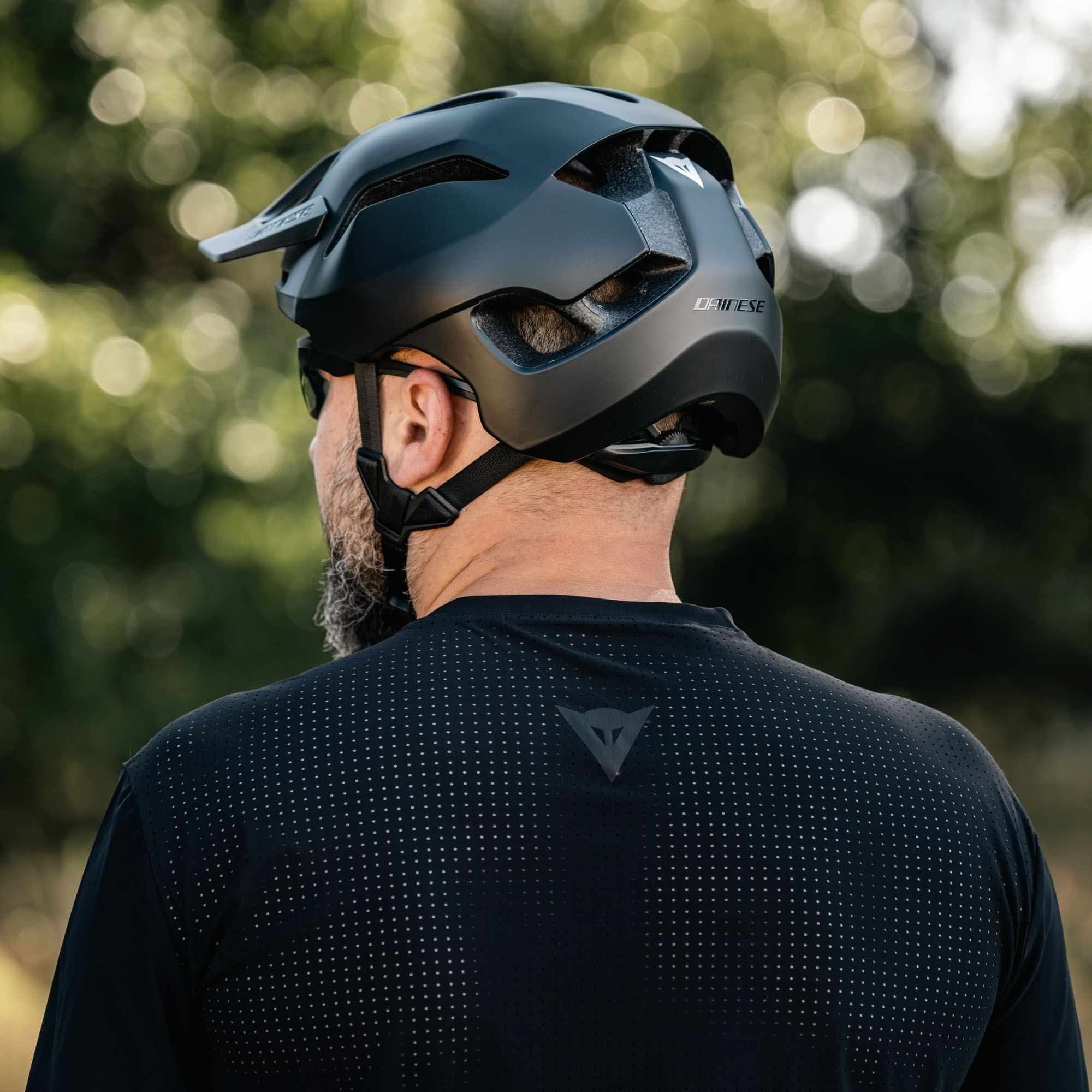 Kask rowerowy Dainese Linea 03 black/black.