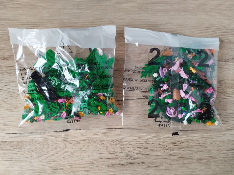 Kwiatowy bukiet 3D flowers klocki typu lego elefun 680 elementów