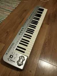 Klawiatura sterująca BEHRINGER UMX61, keyboard