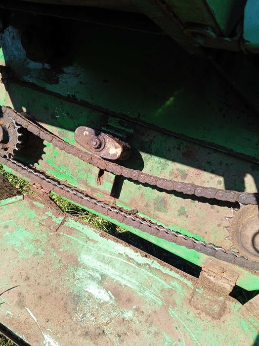 Комбайн Johd deere 1075