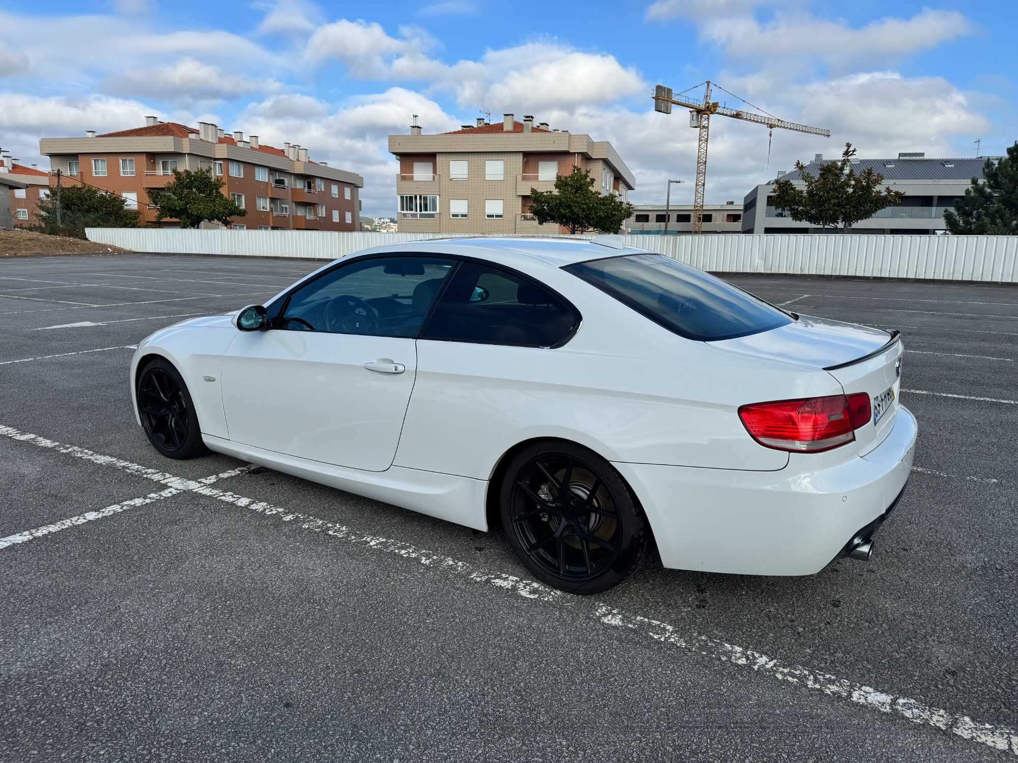 BMW E92 335d 2008 c/ jantes Japan Racing SL01 + 4 jantes style 230