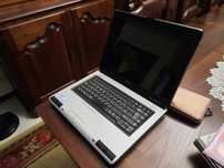 PC Toshiba Satellite L40 - 15 Gb