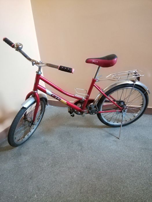 Rower dziecięcy.