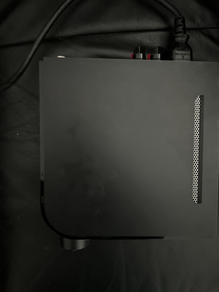 Amplificador NAD 3020 V2
