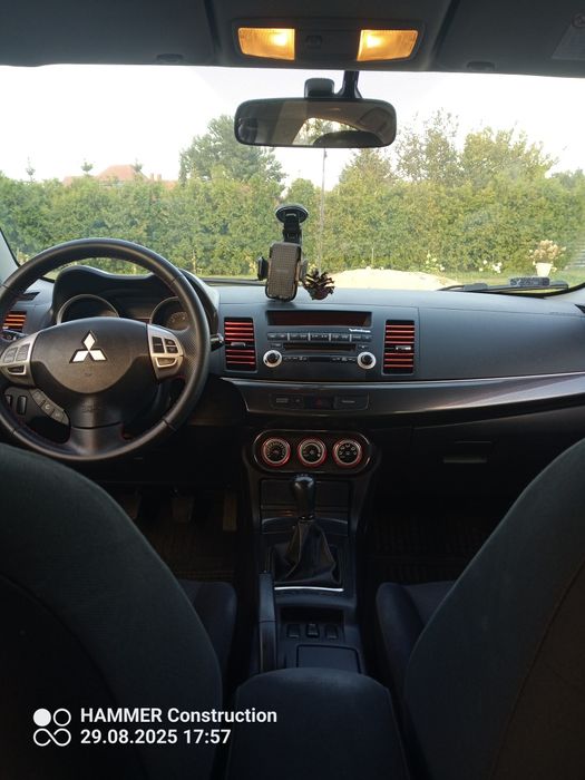 Mitsubishi Lancer sportbacka 1.8 doinwestowany