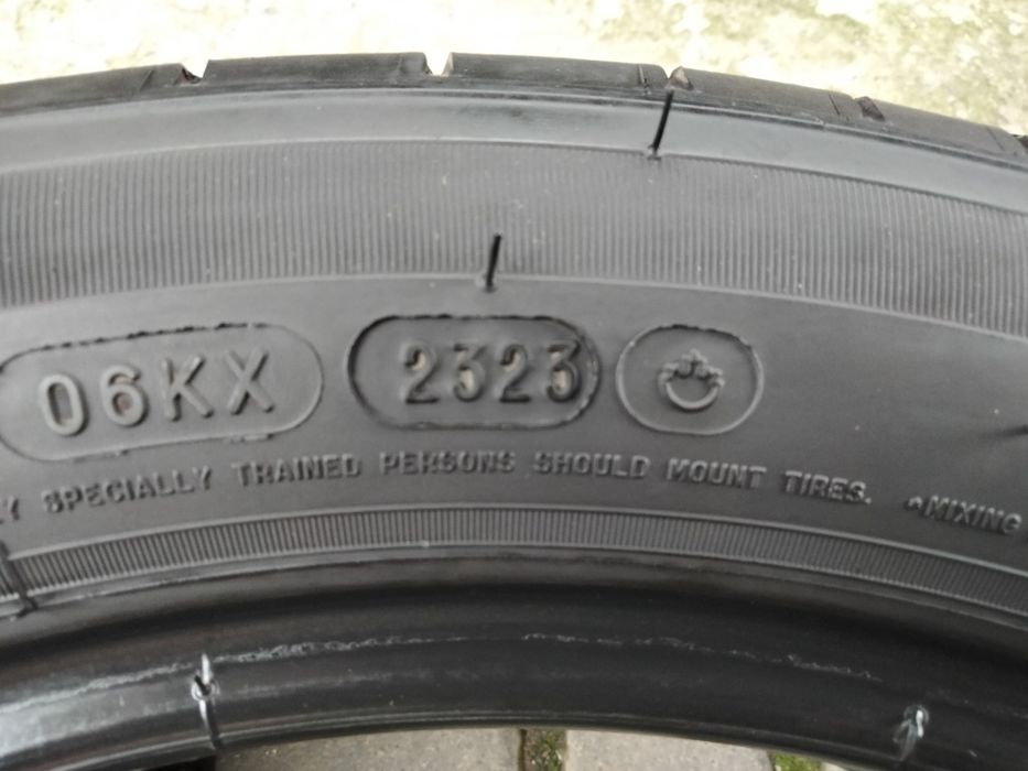 Шина MICHELIN Energy 215/50R17