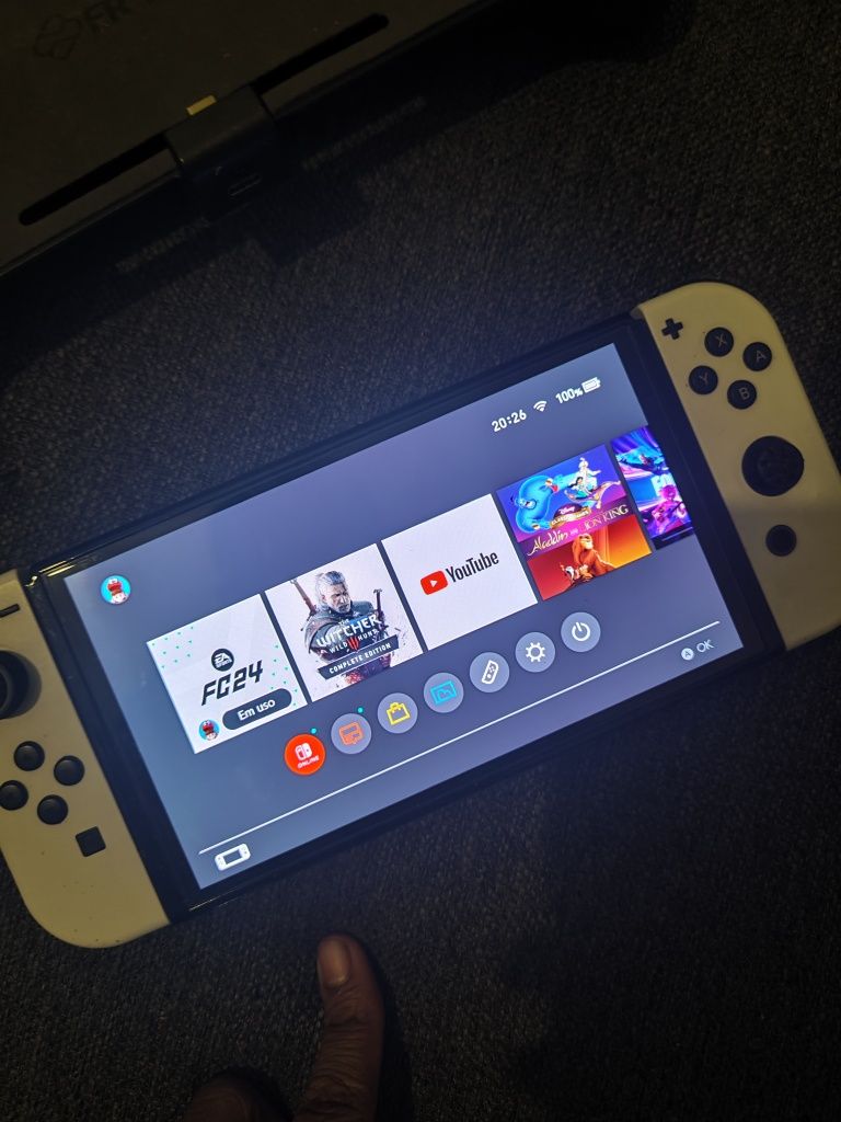 Nintendo switch OLED (ler discrição)