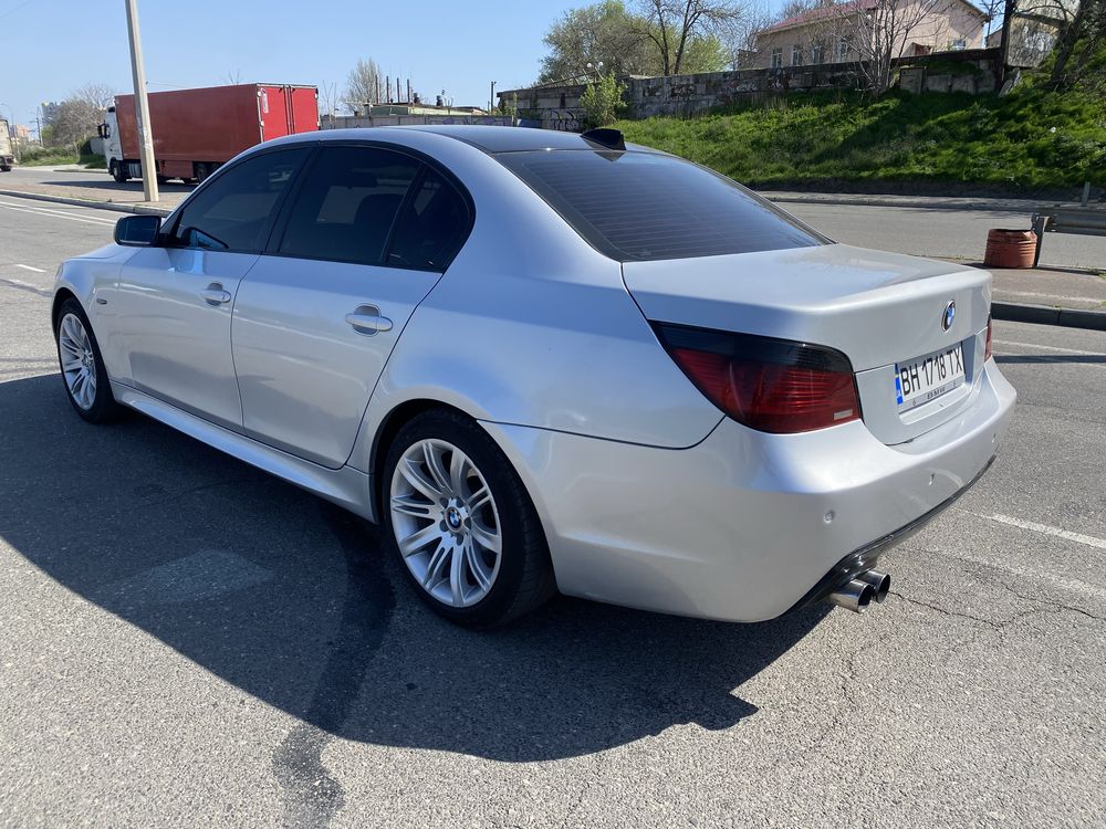 BMW E60 2.5 бензин