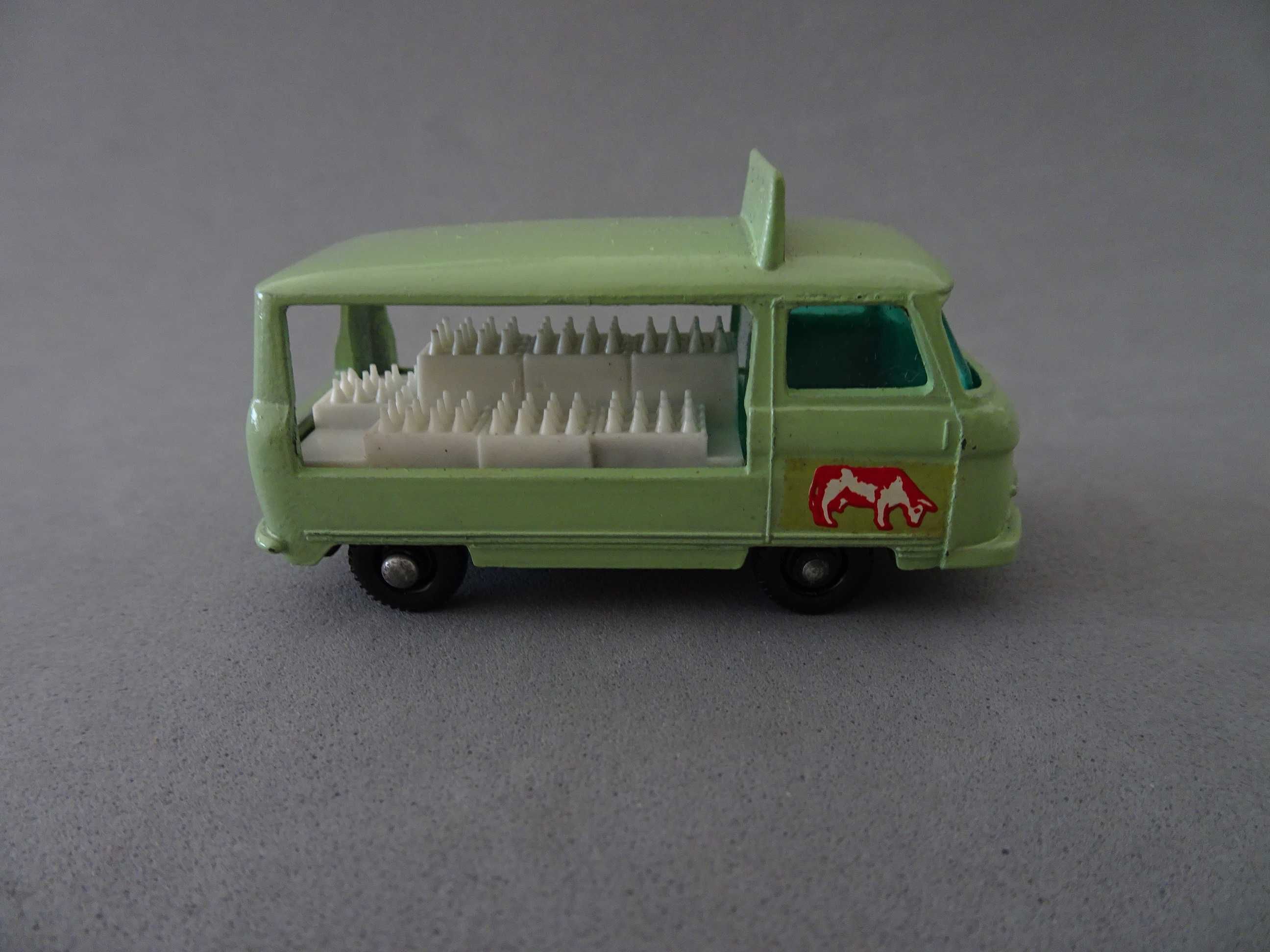 Miniatura Matchbox Series 21 Lesney - Commer Bottle Floap