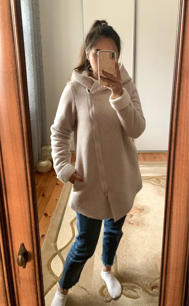 Kożuszek baranek reserved ciepły beżowy oversize