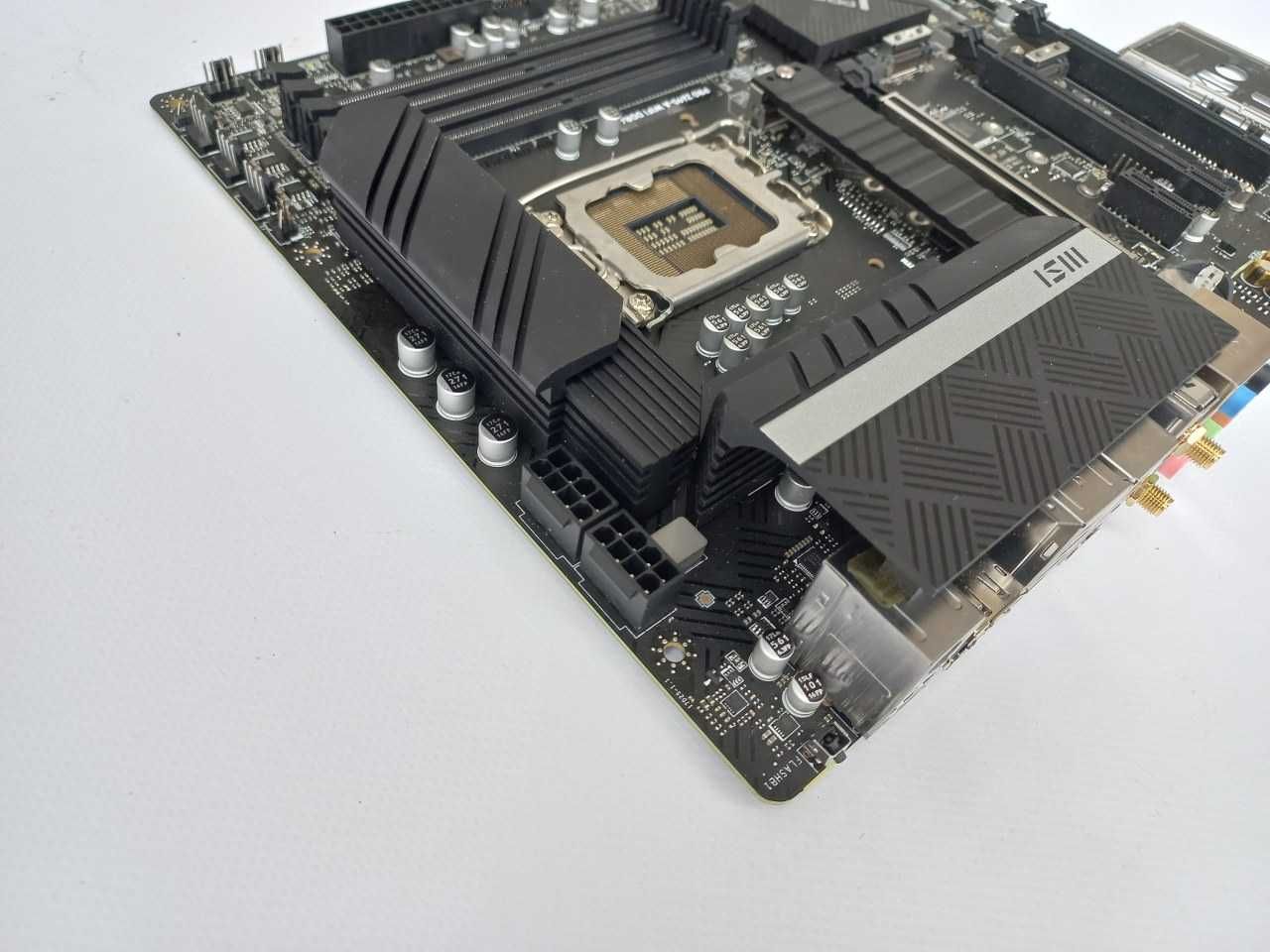 MSI PRO Z690-A WIFI DDR4 ATX Płyta główna Socket 1700