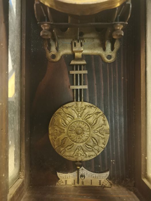 Zegar firmy HAU Wiszący Przedwojenny !!!