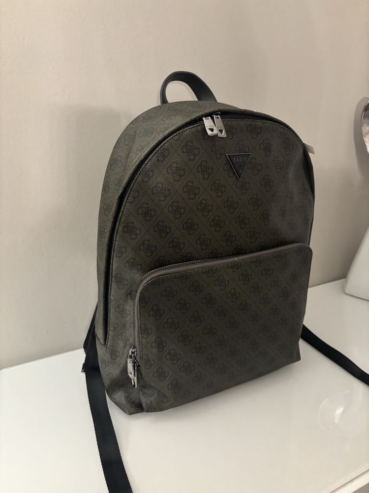 Plecak skórzany new guess Milano 42’