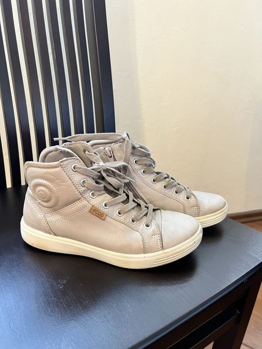 Осінні ботіночки ecco 36 р.