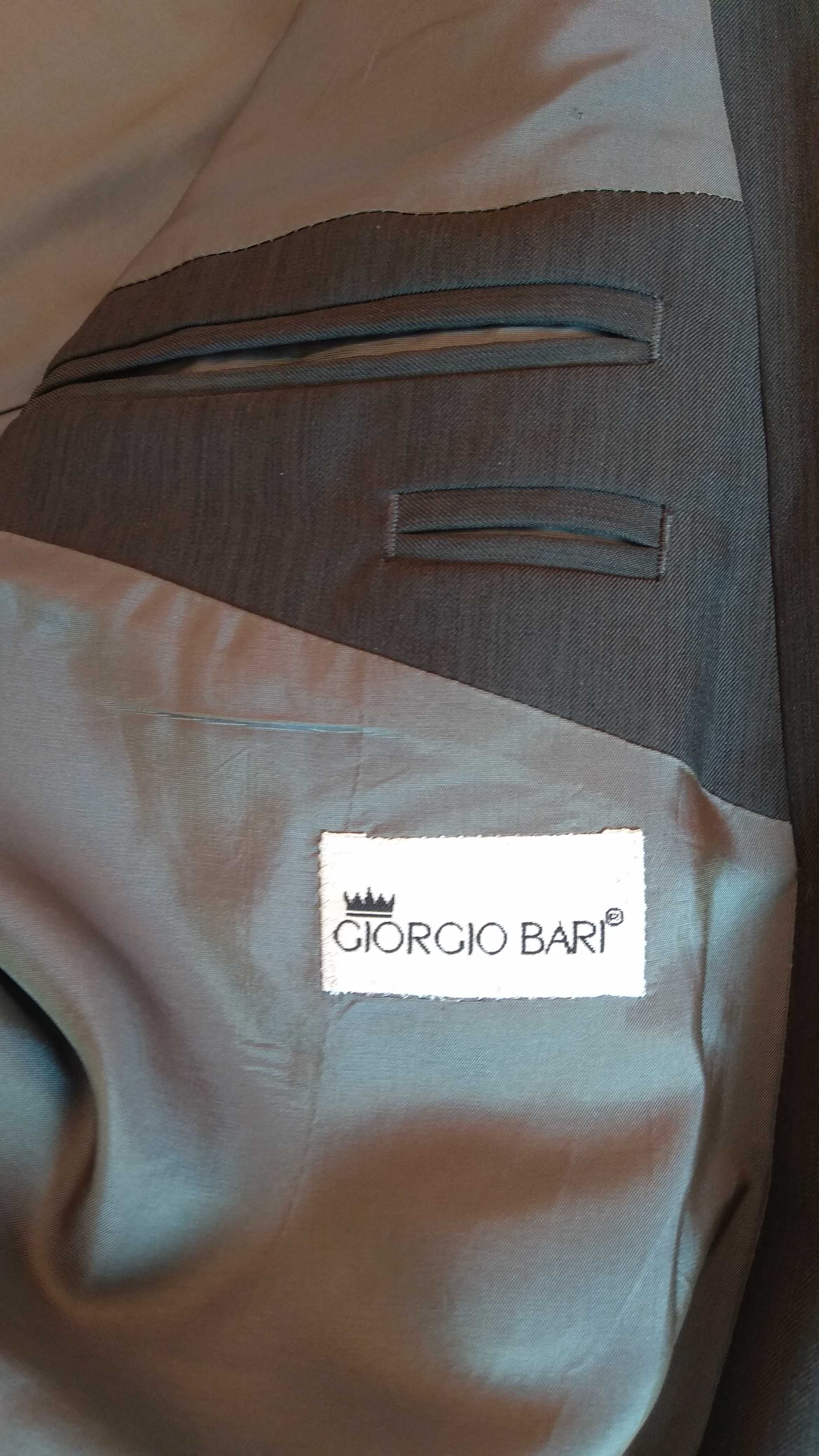 Nowy garnitur Giorgio Bari