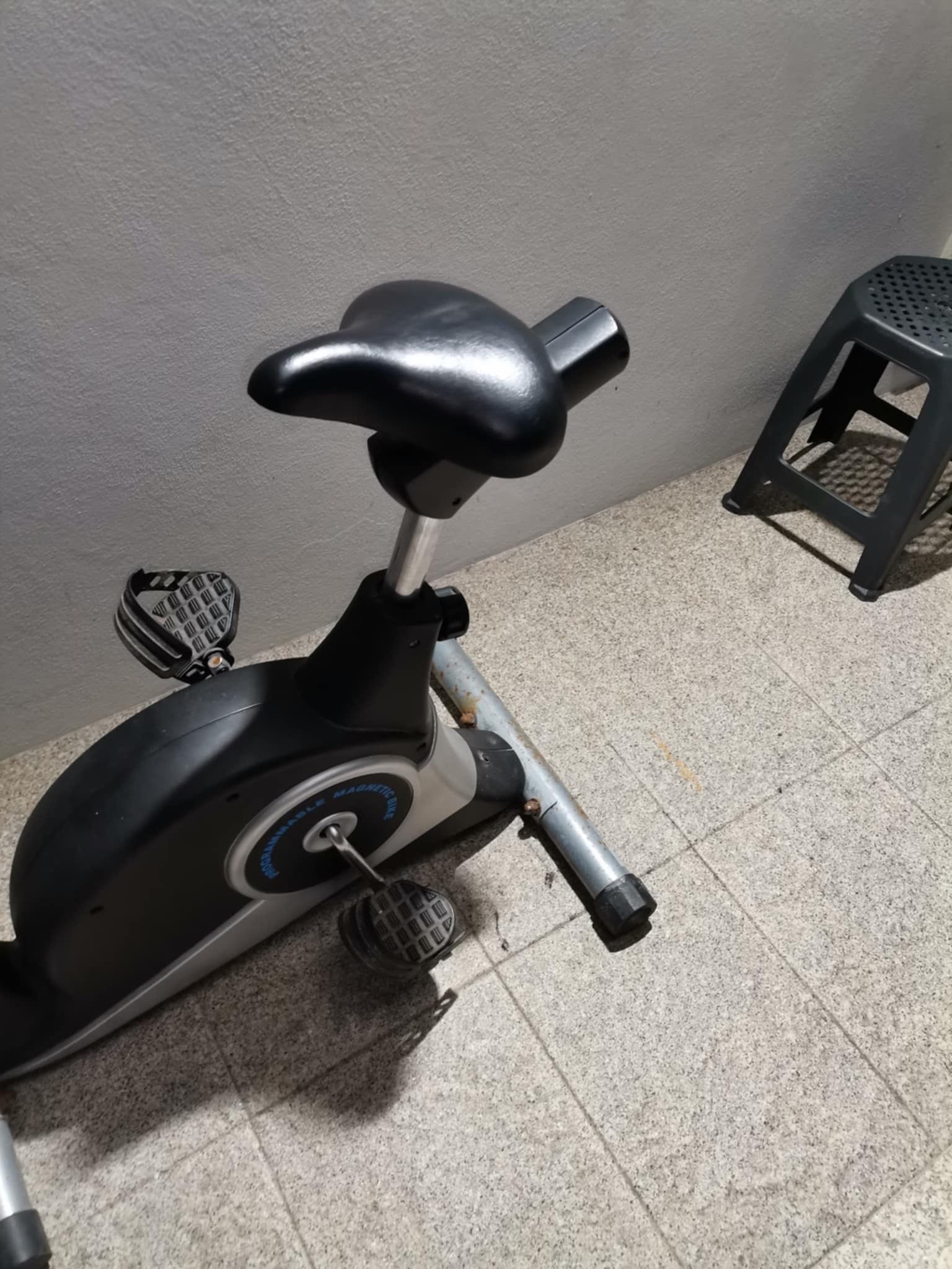 Bicicleta de ginástica em excelente estado