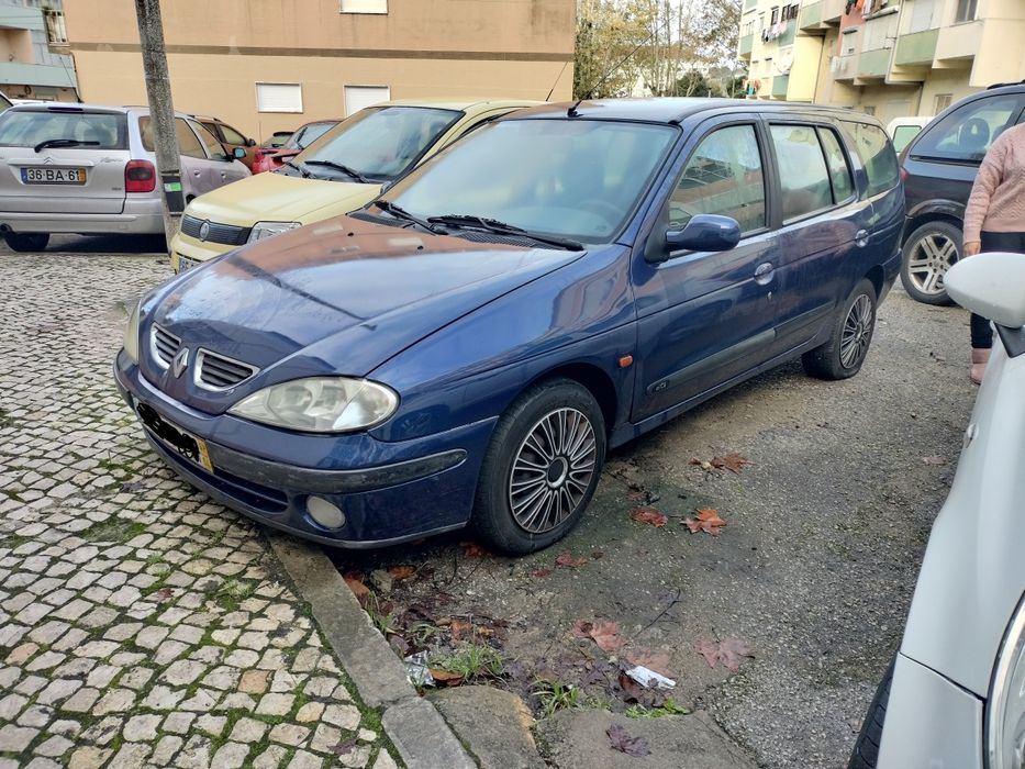 Vendo carrinha Megane 1.9 dci