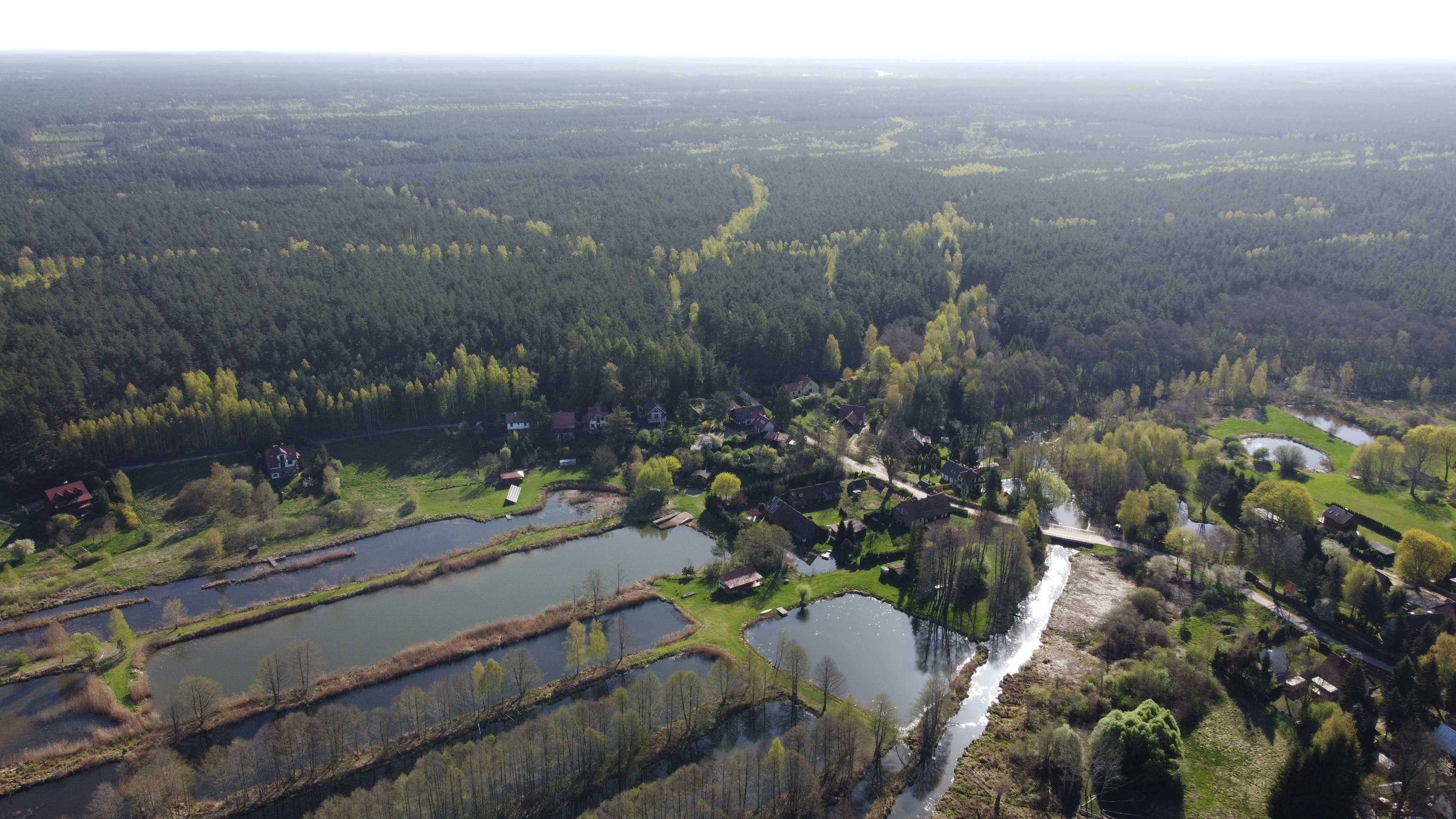 Działka z linią brzegową rzeki. Brzeźno Łyńskie