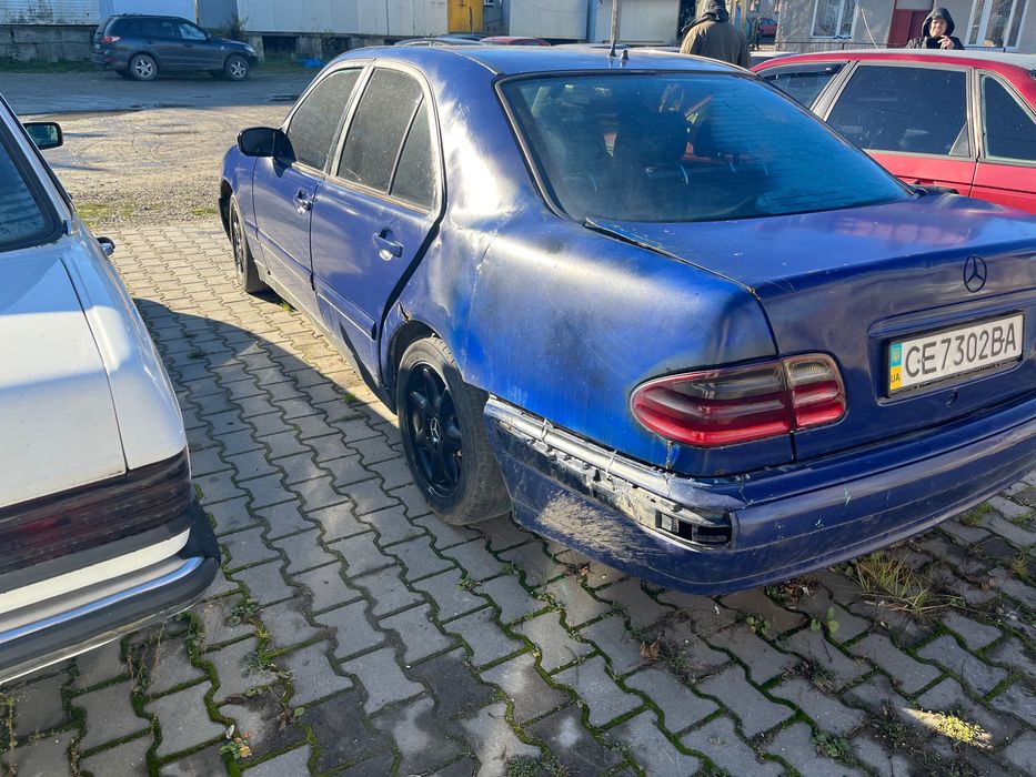 Mercedes W210 2.2 дизель. Обміняю.