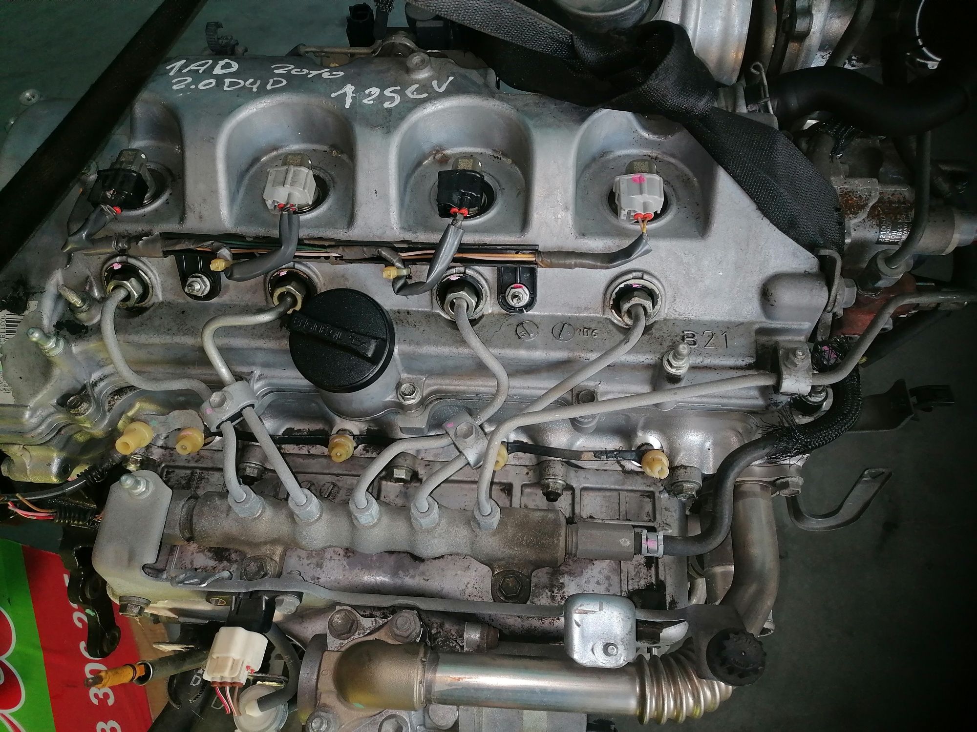 Motor Toyota avensis 1AD