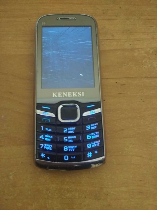 Телефон під ремонт Keneksi s9