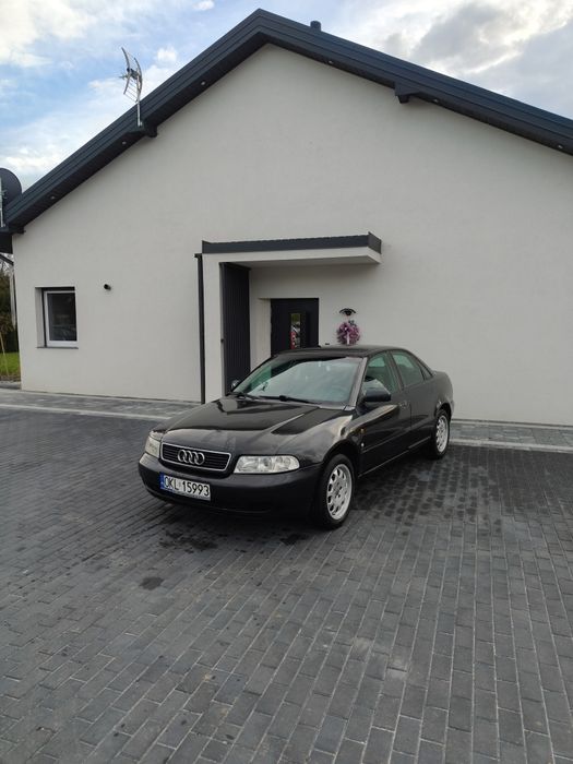 Audi a4 b5 1,9 TDI 90 koni sedan hak holowniczy