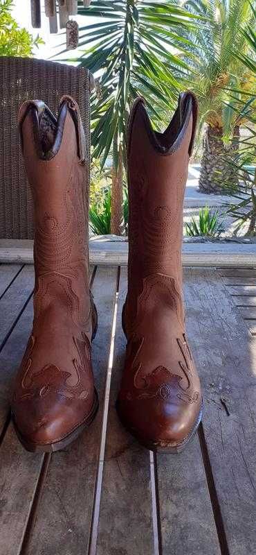 Botas de cowboy castanhas, tamanho 39/40, couro, NOVO