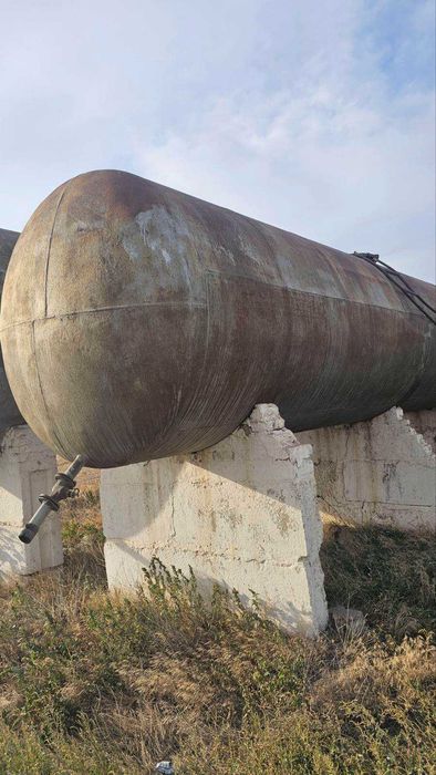 Ёмкости, ж.д. цистерны объёмом 160 м³, 63 м³ и 55 м³