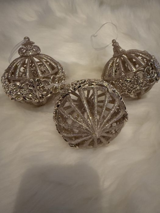 Іграшка ялинкова