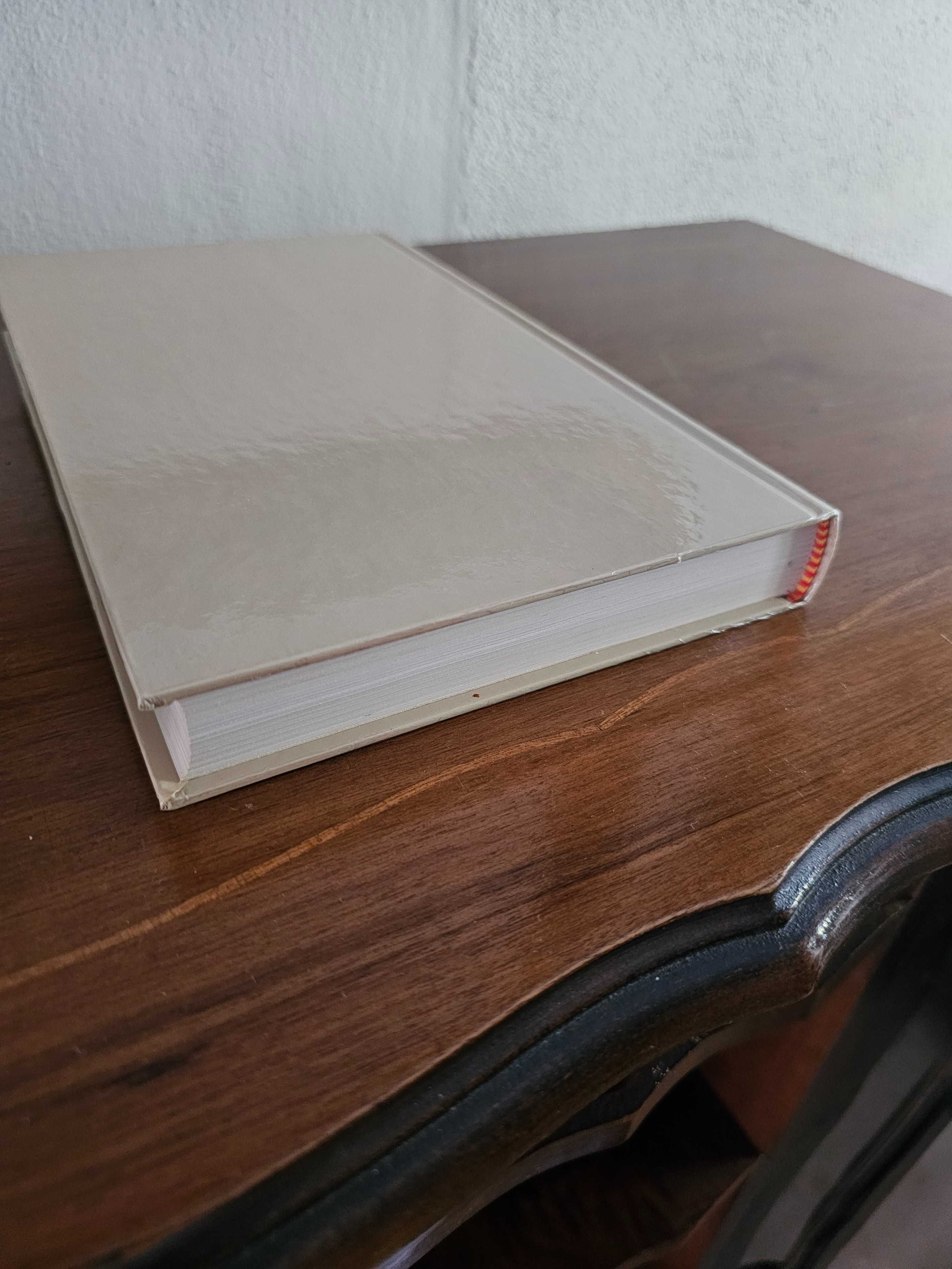 Livro Guia Turístico de Portugal de A a Z – Círculo de Leitores (1989)