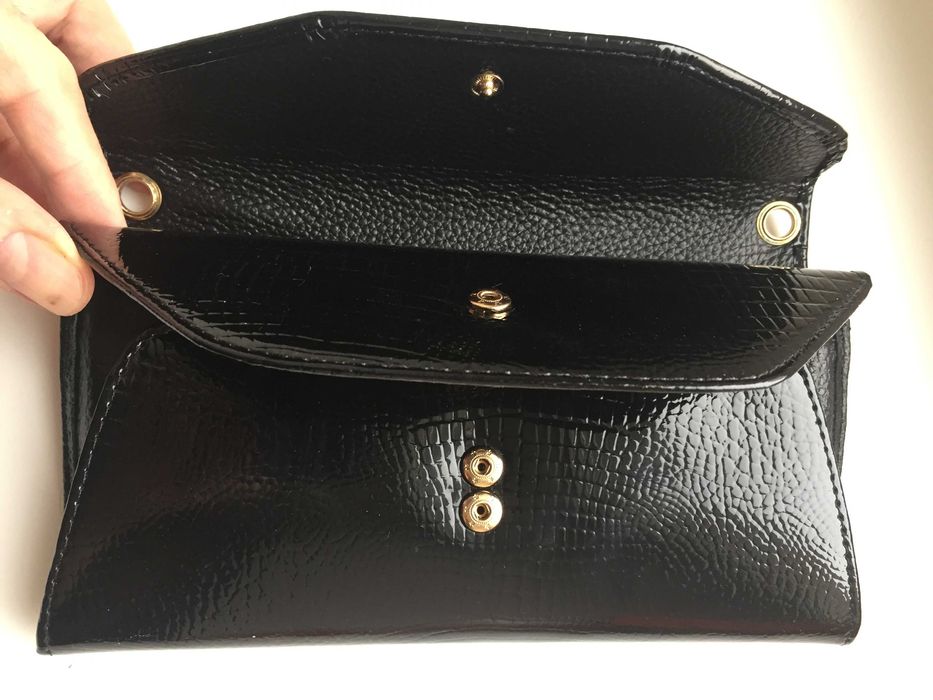 Клатч  чорний жіночий