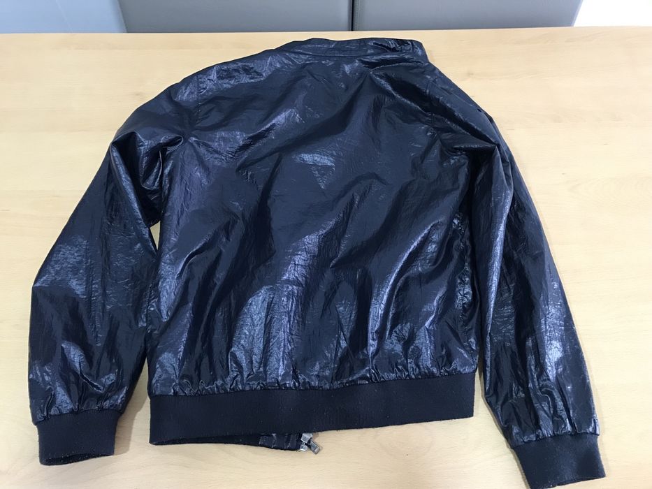 Casaco corta vento da Guess