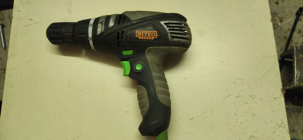 Sprzedam wiertarko-wkrętarke