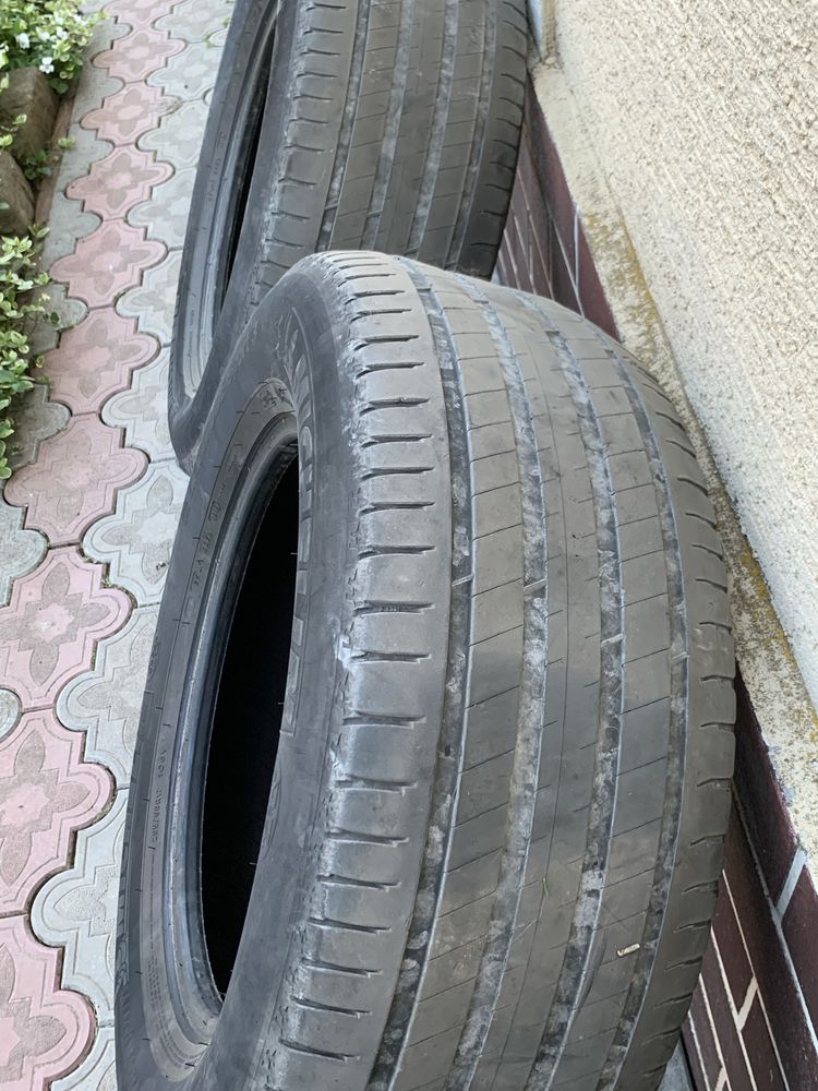 Michelin 255 60 17