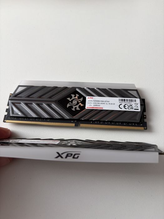 Plyta główna GIGABYTE B560M + procesor i5-10400f+ram