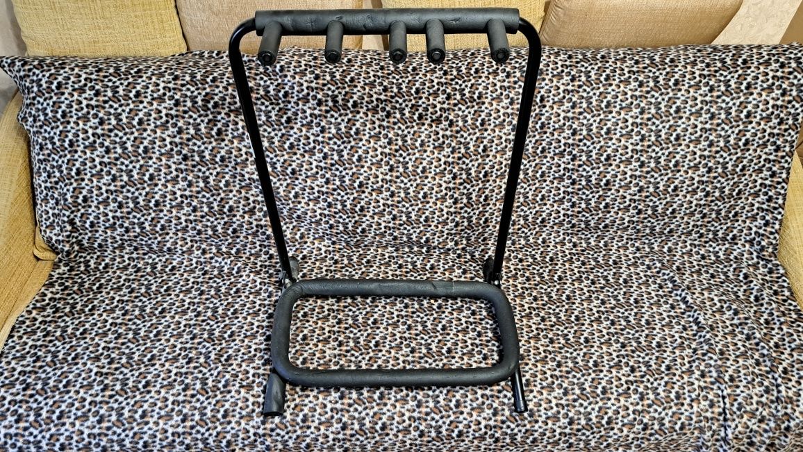 Гітарна стійка Rockstand RS20890 B/2