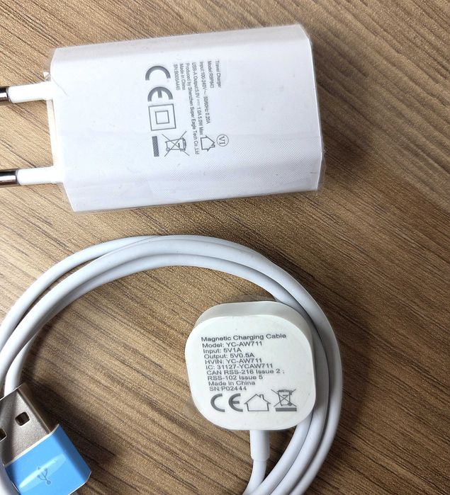 Ładowarka magnetyczna Luosike 5W z kablem i adapterem