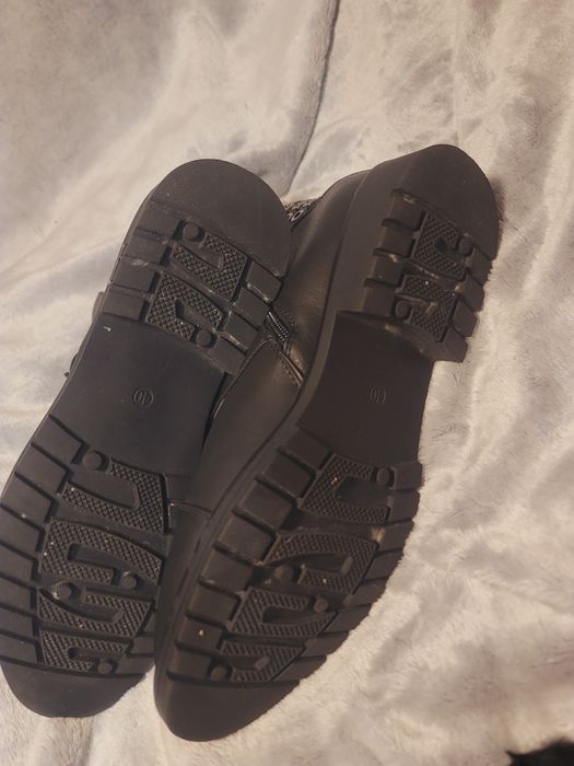 Чоботи демісезонні жіночі 40 розмір