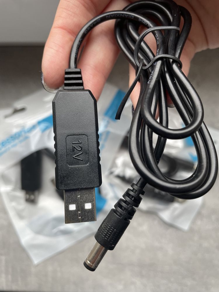 Кабель до роутера USB-DC