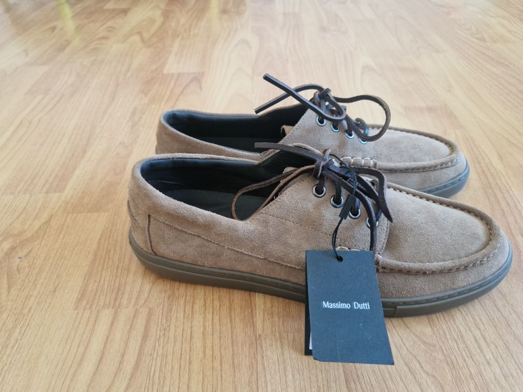 топсайдери Massimo Dutti