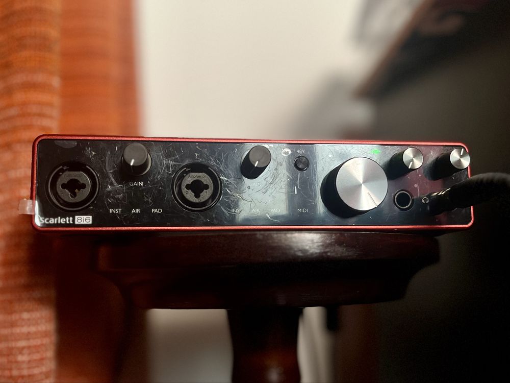 Focusrite Scarlett 8i6 3rd Gen | Interfejs audio USB