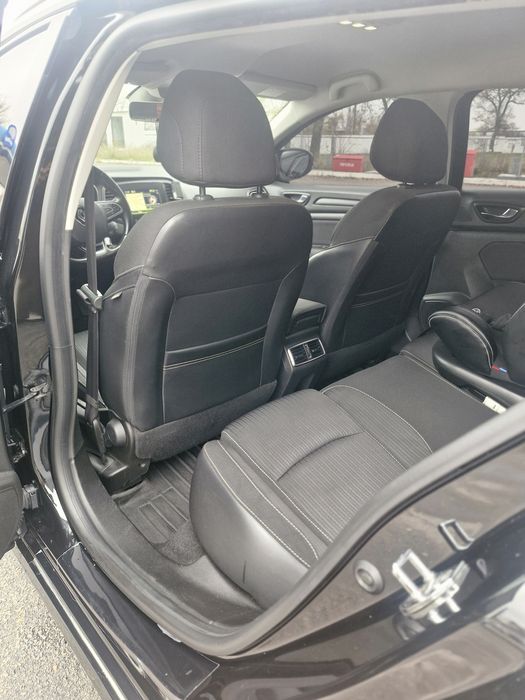 Renault Megane 4  2018 дизель 1.5 в шикарном состоянии !