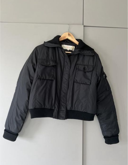 Жіночий замній бомбер