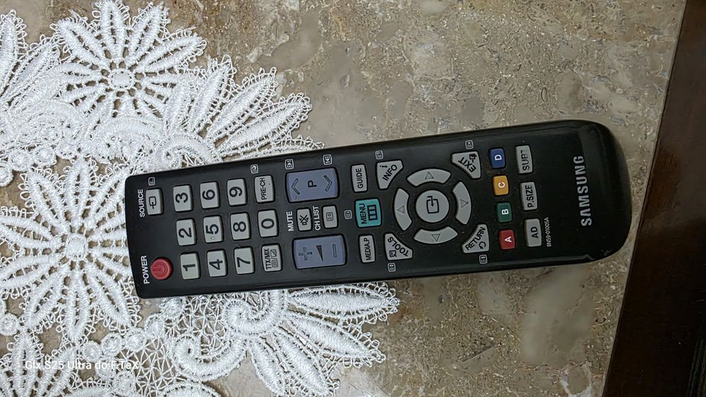 Televisão samsung 32" em muito bom estado
