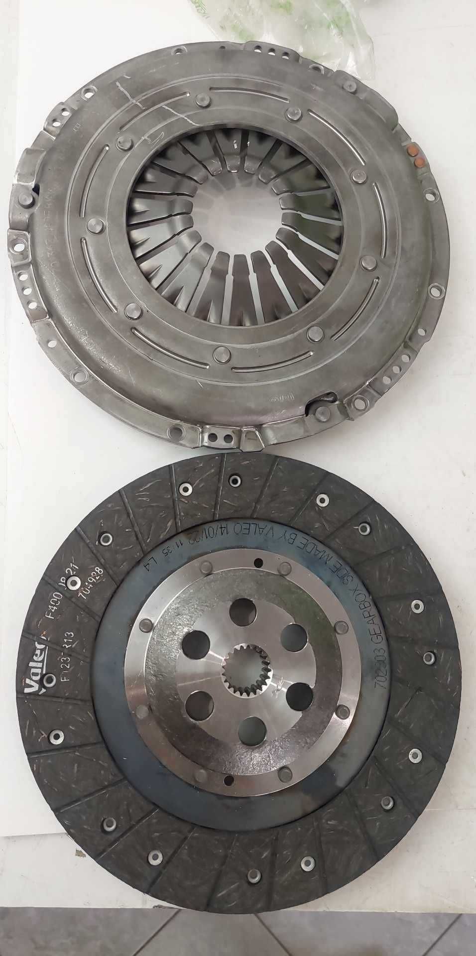VALEO 837491 Zestaw sprzęgła do Renault  Laguna