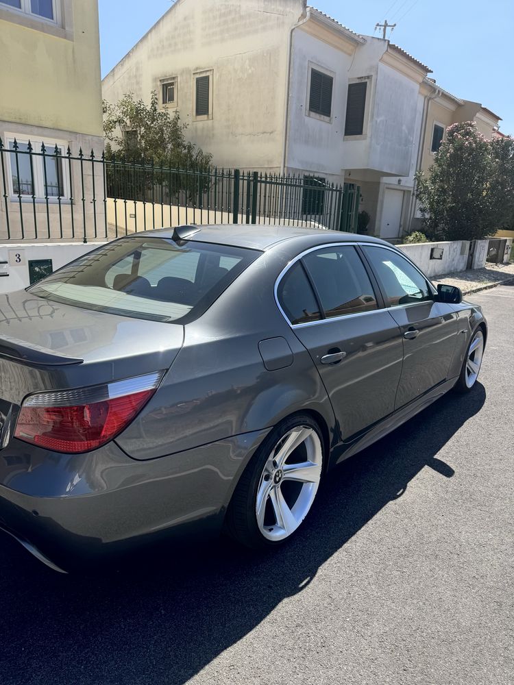 Vendo Bmw 525 e60